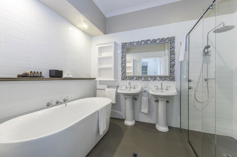 Grand Mercure Basildene Manor - Accommodation Bookings 20