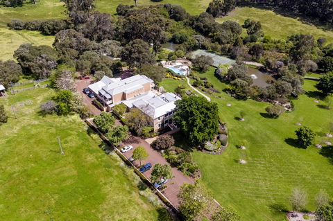 Grand Mercure Basildene Manor - Accommodation Bookings 14