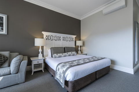 Grand Mercure Basildene Manor - Accommodation Bookings 17