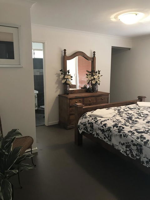 Blue Lake Family Retreat - Accommodation Bookings 7