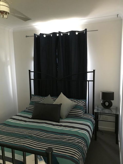 Blue Lake Family Retreat - Accommodation Bookings 21