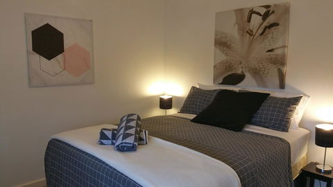High Tor - Accommodation Bookings 5