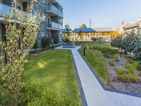 Airport Apartments By Vetroblu - Accommodation Bookings 0