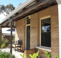Hotham Ridge Winery and Cottages - Accommodation Bookings