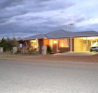 Beach Place  Leeman