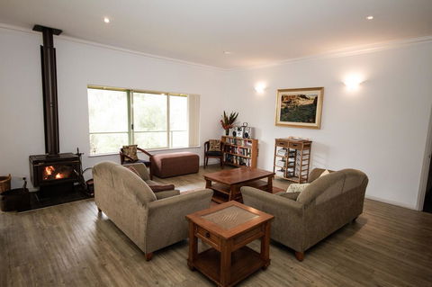 Fern Creek - Accommodation Bookings 3