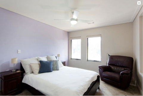 Adele's Luxury South Beach Apartment With King Bed - Accommodation Bookings 6
