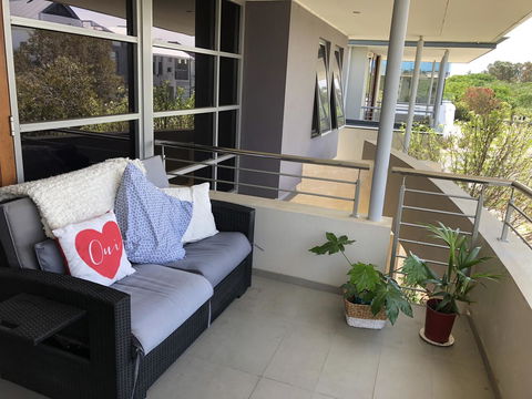 Adele's Luxury South Beach Apartment With King Bed - Accommodation Bookings 19