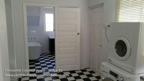 Fremantle Colonial Home - Accommodation Bookings 32