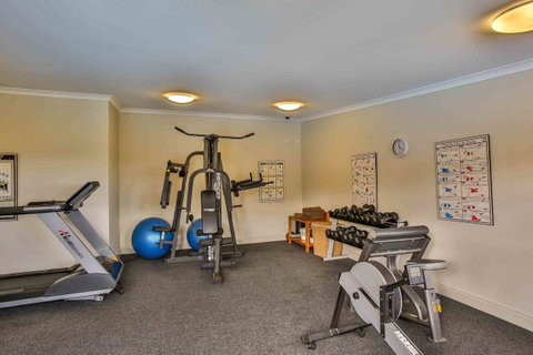 Moonlight Bay Suites - Accommodation Bookings 15