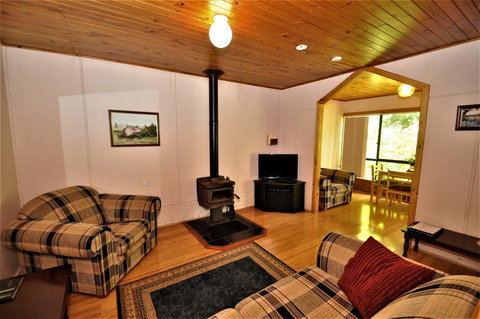 Treenbrook Cottages - Accommodation Bookings 14