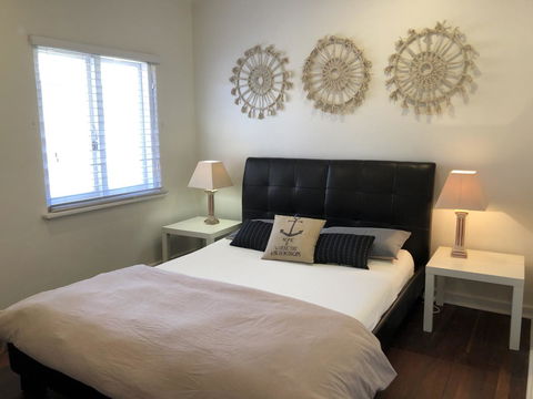 Inglewood Comfort - Accommodation Bookings 5