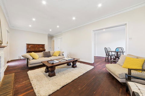Inglewood Comfort - Accommodation Bookings 10