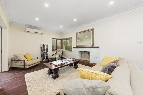 Inglewood Comfort - Accommodation Bookings 13
