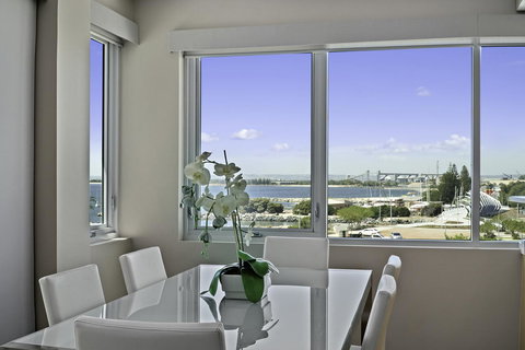 Luxury Suite Bunbury - Accommodation Bookings 6