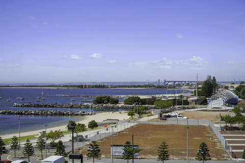 Luxury Suite Bunbury - Accommodation Bookings 22