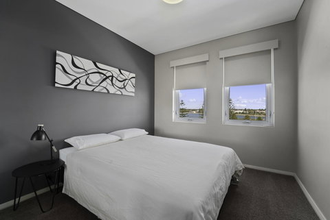 Luxury Suite Bunbury - Accommodation Bookings 12