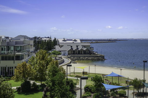 Luxury Suite Bunbury - Accommodation Bookings 0