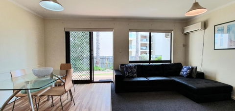 West Beach Lagoon 208 â€“ Great Value! - Accommodation Bookings 4
