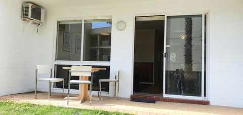 West Beach Lagoon 208 â€“ Great Value! - Accommodation Bookings 16