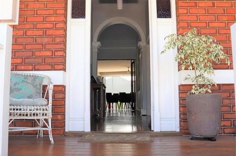 Fremantle Heritage Home For You To Enjoy! - Accommodation Bookings 19