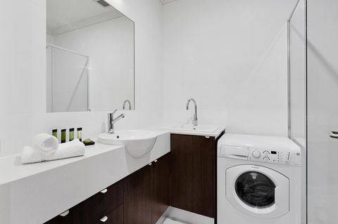 Attika Hotel - Accommodation Bookings 13
