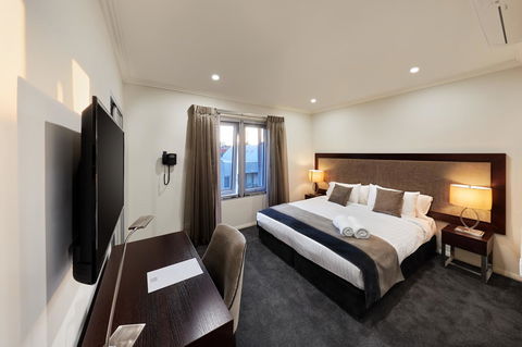 Attika Hotel - Accommodation Bookings 17