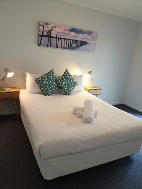 West Beach Lagoon 204 â€“ Ground Floor - Accommodation Bookings 5