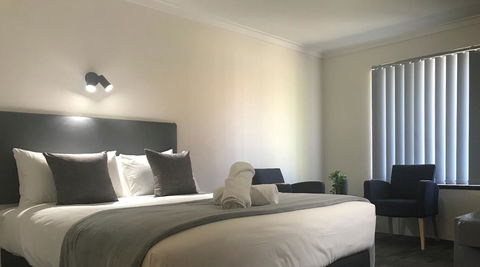 Hotel Clipper - Accommodation Bookings 0