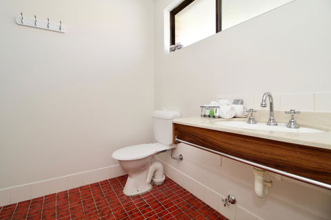 Hotel Clipper - Accommodation Bookings 13
