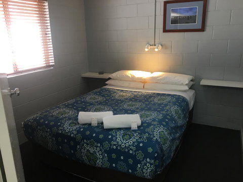 Esperance Central Accommodation - Accommodation Bookings 22