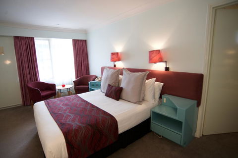 SureStay Hotel By Best Western The Clarence On Melville - Accommodation Bookings 9