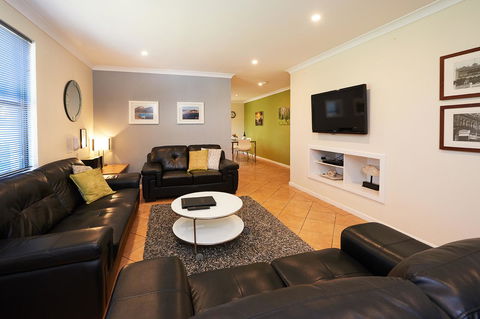 Albany Harbourside Apartments And Houses - Accommodation Bookings 10