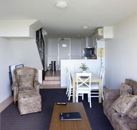 Oceanside 8 - Accommodation Bookings