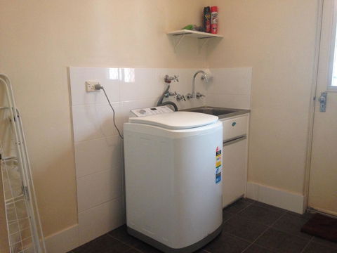 â˜… Stylish Family Home! â˜… - Accommodation Bookings 23