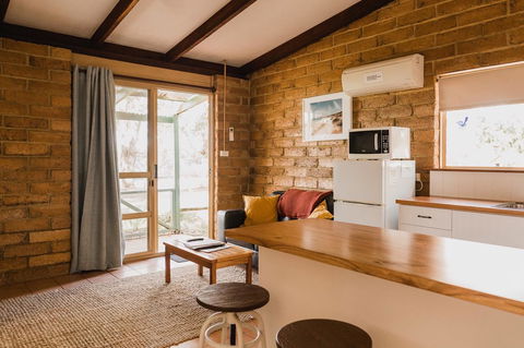 Margaret River Holiday Cottages - Accommodation Bookings 1