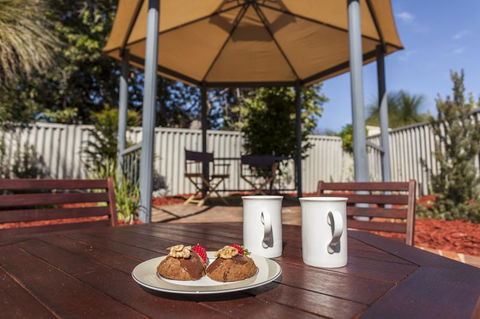 Attadale Excutive Villa - Accommodation Bookings 7