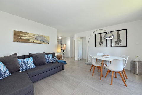Cottesloe Apartment Close To Beach - Accommodation Bookings 14