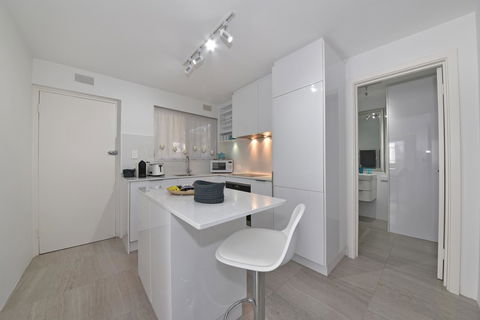 Cottesloe Apartment Close To Beach - Accommodation Bookings 11