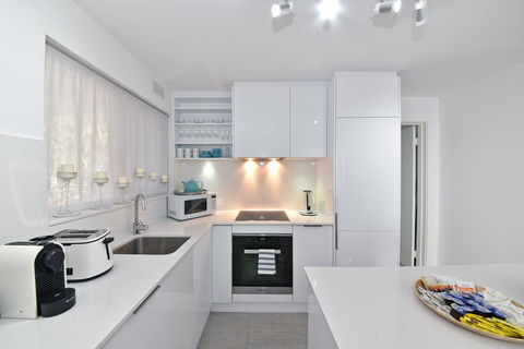 Cottesloe Apartment Close To Beach - Accommodation Bookings 13