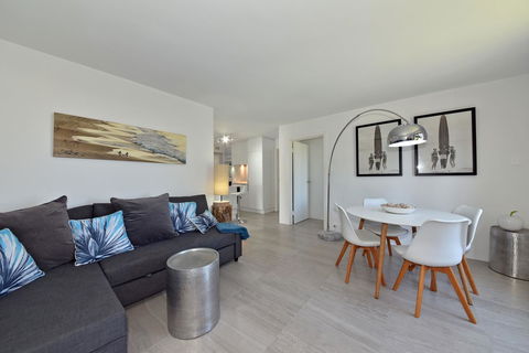 Cottesloe Apartment Close To Beach - Accommodation Bookings 6