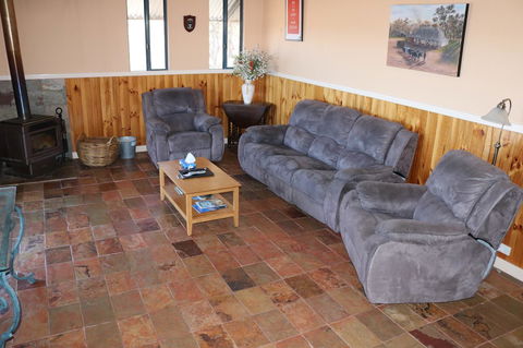 Kendenup Cottages And Lodge - Accommodation Bookings 15