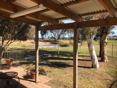 Kendenup Cottages And Lodge - Accommodation Bookings 6
