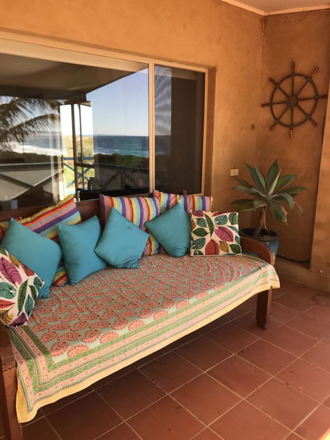 Surf Views - Accommodation Bookings 11