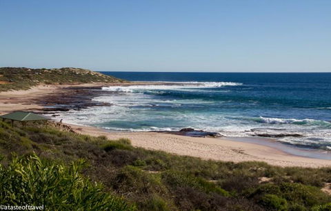 Surf Views - Accommodation Bookings 13