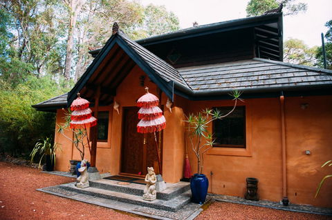 Riveresque - Accommodation Bookings 2