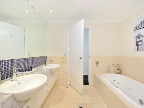 Nautilus By Rockingham Apartments - Accommodation Bookings 5