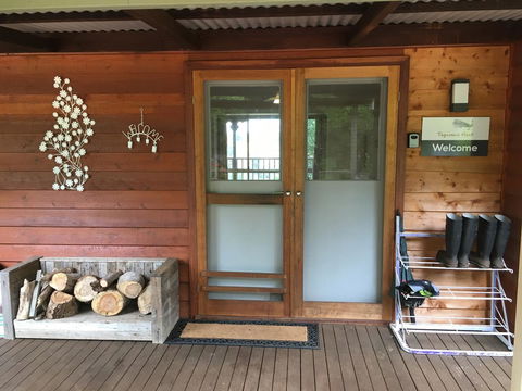 Tegwan's Nest Holiday Home - Accommodation Bookings 7