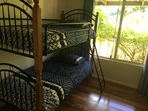 Tegwan's Nest Holiday Home - Accommodation Bookings 30