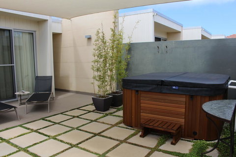 Alouarn Apartments - Accommodation Bookings 2